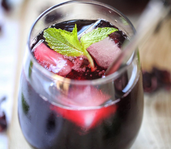 Folere ( Cameroon Hibiscus Ice Tea) By Afrovitalityeats