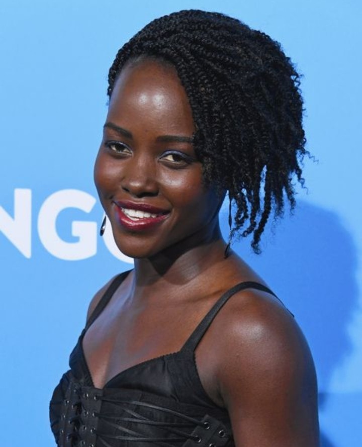 Lupita Nyong'o in Senegalese twists