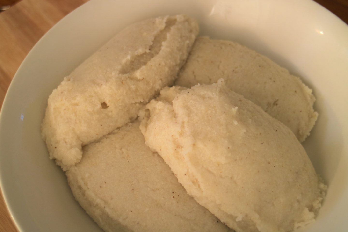 Zambian Food Nshima by temziebites 2 ZAMBIAN FOOD | NSHIMA (MEALIE MEAL) VERSION
