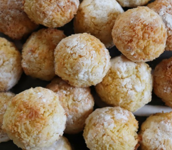 Shuku Shuku (Nigerian Coconut Macaroons) By Meals by Mavis