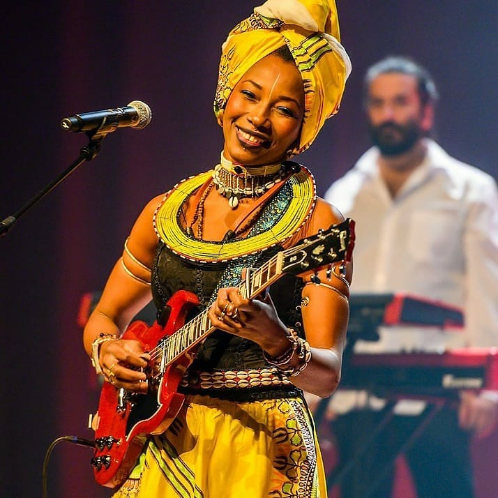 Fatoumata Diawara warms the heart in sunny shades
