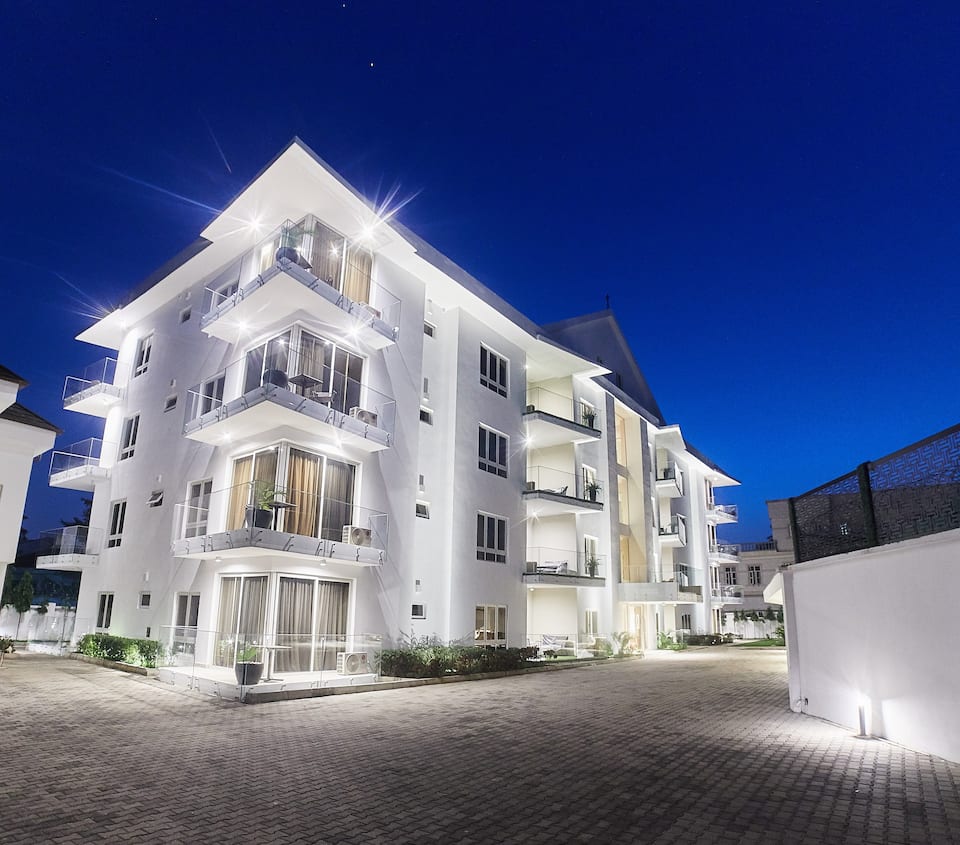 An Airbnb home in Abuja Vita Di Lusso.