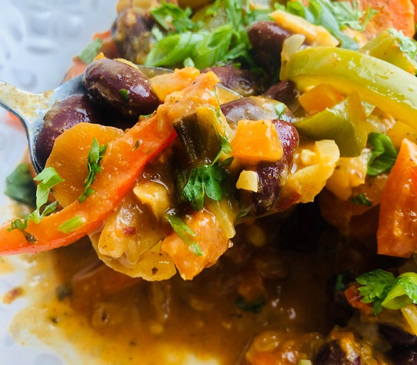 Easy Vegan Creamy African Peanut & Bean Stew By VegeVega