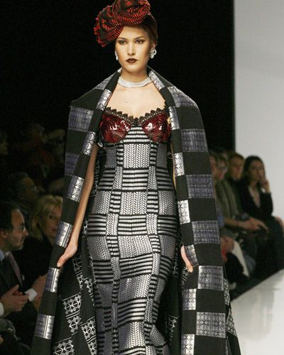 Designer Spotlight: Reminiscing The Legacies Of Kofi Ansah, The Pioneer Of Modern African Styles 120 Kofi Ansah presents his Spring/Summer collection at the Rome Fashion week