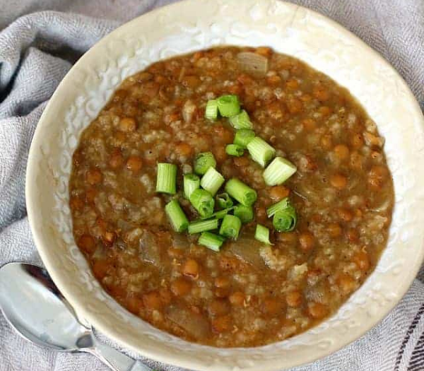 Slow Cooker Egyptian Lentils And Rice By The Pretty Bee