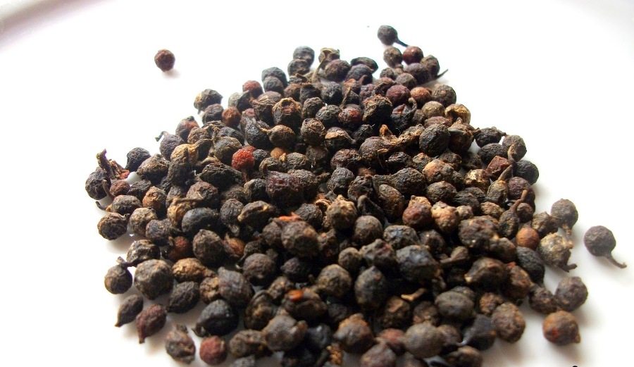Eziza Seeds (Piper Guineense)
