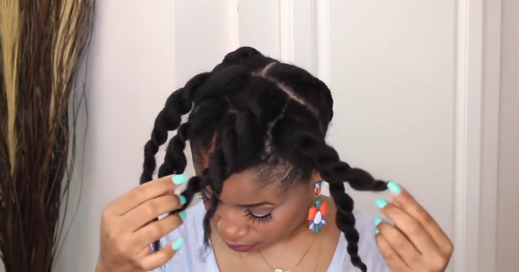 Creating loose chunky flat twists(Natural Hair Style Tutorial)